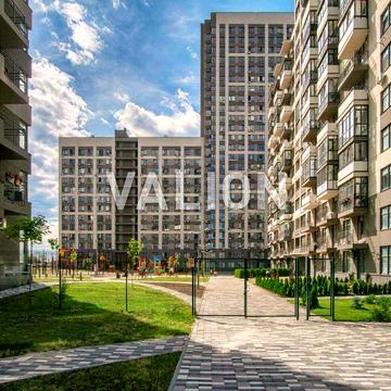 Продаж 3к квартири, Варшавський, 8 черга, Олеся Александра 2а ЖК Варшавский 1