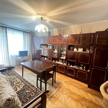 Оренда двохкімнатної квартири по вул. Володимира Великого