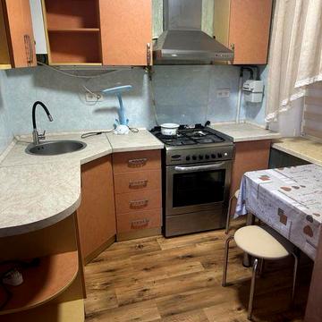 Сдам квартиру Черемушки, Щорса, дом Мебели