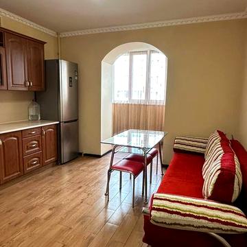 Чудова, крупногаборитна квартира в новобудові