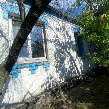 Продам цегляний будинок