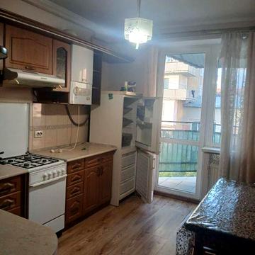 Оренда 2 кімнатної квартири район Пасічна
