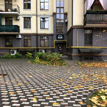 Мрії вул. (Пушкінська), 3-Б