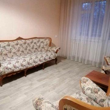 сдам 3х комнатную на Терешковой парк Горького