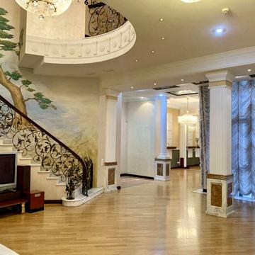 БЕЗ% 5к Апарткменты 406 кв.м. Шота Руставелі 38