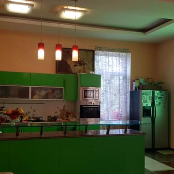 Тиха вул., 9