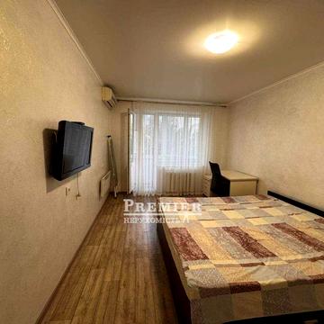 Продам 1-но кімнатну квартиру з ремонтом на Семена Палія
