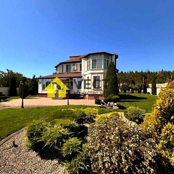 Двоповерховий елітний будинок з верандою, Терміновий продаж!