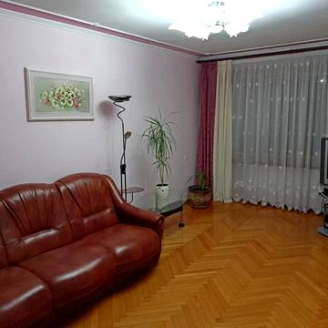 Демнянська вул., 4а
