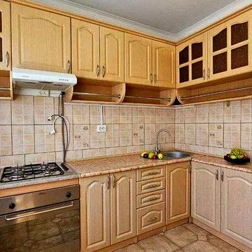 Продам 2-кімнатну квартиру з ремонтом