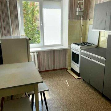 2к квартира на Подолі, в цеглі, в покращенці, 2/9 поверх, 52 м2 площа