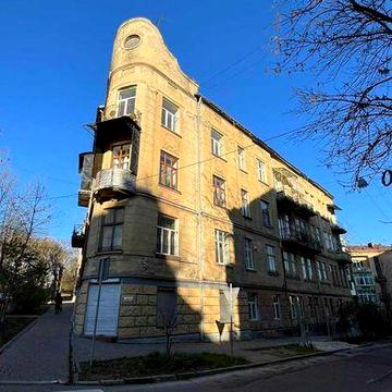 Продаж 3-х кім квартири поруч центру міста вул.Хорватська