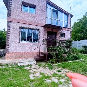 Продам капитальный дом с ремонтом  Светлое.