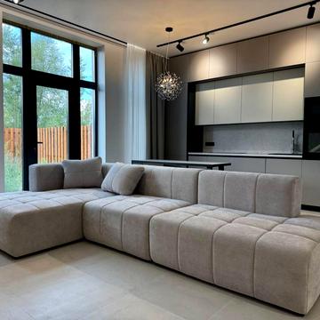 Виноградна вул., 2