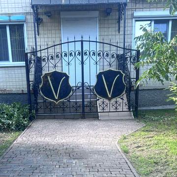 Продаж квартири під офіс