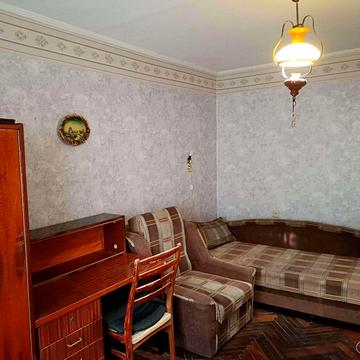 Європейського Союзу просп. (Правди), 68-Б