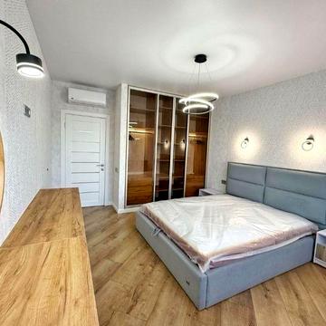 Срочно сдам квартиру в ЖК"Скай Сити", ул. Варненская. Черёмушки