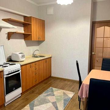 В серці м.Вишгород здається затишна 1-кімнатна квартира.