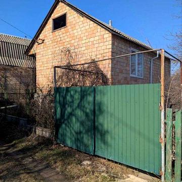 Васильків. Продам дачний будинок із земельними ділянками