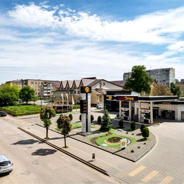 Продам Сирець в новому будинку на Бандери