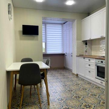 Оренда 1к.квартири 49м² Центр Парк Університети Новобудова