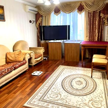 Старокодацька вул., 38