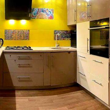 Миколи Боровського вул., 1