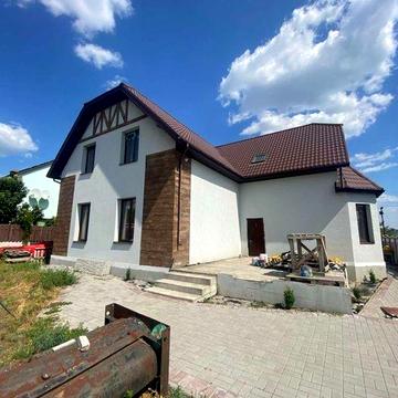 Чудовий будинок на вул.Дніпровські пороги! (22-411-501)