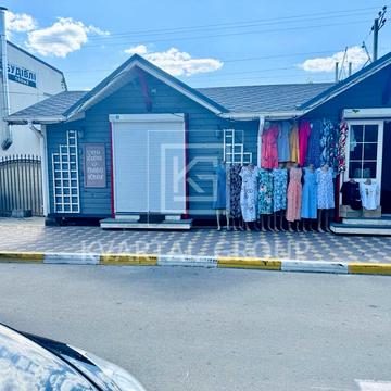 Авіаконструктора Антонова вул., 1