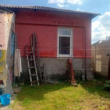 Сдам дом со своим двором Москалевка 4000грн