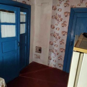 Будинок та земельна ділянка