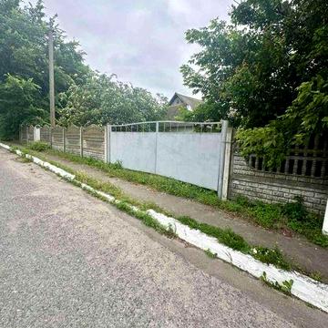 Продаж будинку  з земельною ділянкою  с.Щербаки