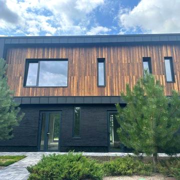 Продається будинок у КМ Green Town, будинок з присадибною ділянкою