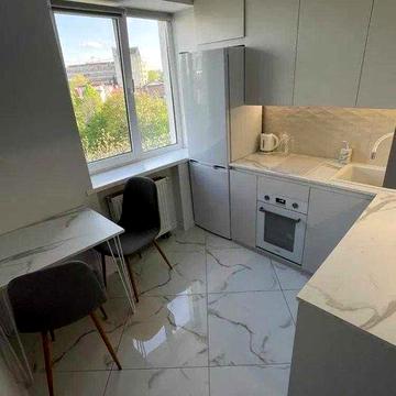 Оренда 2 кім. квартири по вул. Ніщинського