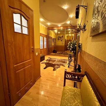 Предславинська вул., 31/11