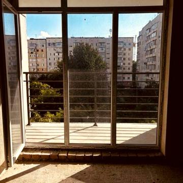Продаж двокімнатної новобудови, Чернівці
