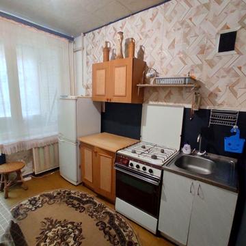 Василя Тютюнника вул. (Анрі Барбюса), 22