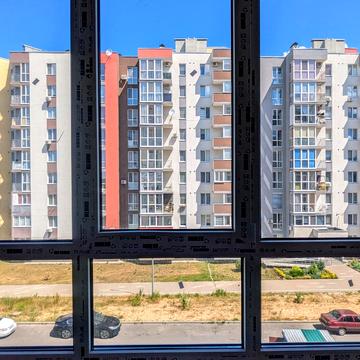 Бориса Гмирі вул., 11/13