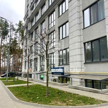 Велика однокімнатна квартира найближча до Київа.