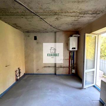 Продам 2-х кімнатну квартиру готову під ваш ремонт в новому будинку