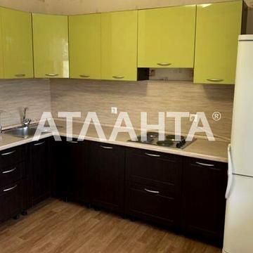2х.к метро Васильківська 5 хв. поруч .11 м  комора.