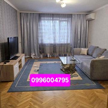 3 кім. квартира,Небесної Сотні -  Скальда (Комарова),роздільні кім.