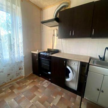 Сдам 2к квартиру, метро 23 августа, ул. Вартовых неба, 48