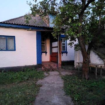 Здаємо будинок в центрі села