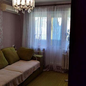 Продам 3-х кімнатну квартиру на 44- му кварталі