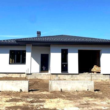 Будинок з ділянкою 6 сотих