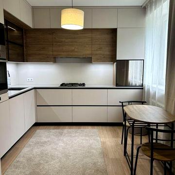 Продам трёхкомнатную квартиру в Солоницевке