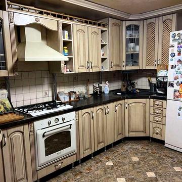 Продам будинок у центрі Берегова