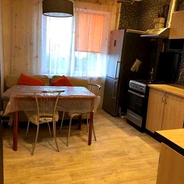 Сдам 3 к квартиру по ул. Незалежности(Титова).