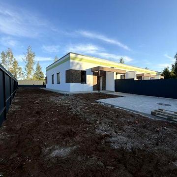 Власна ділянка,крита тераса,таунхаус з газом
